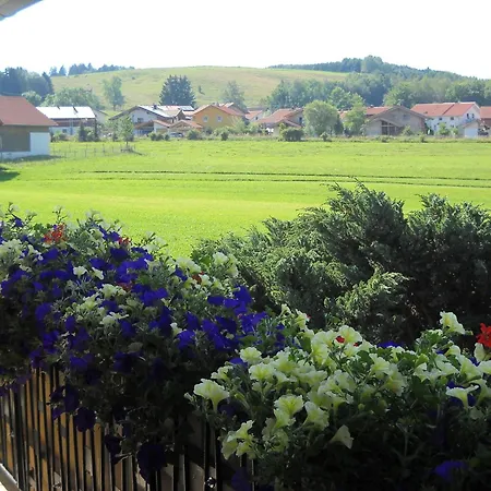 Gaestehaus Reisacher - Mit Fruehstueck Daire Peiting
