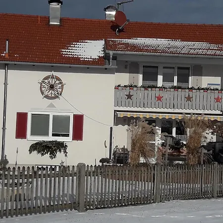Gaestehaus Reisacher - Mit Fruehstueck Διαμέρισμα Peiting